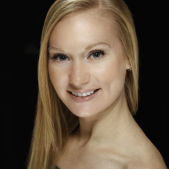 Meet your Posher, Sarah - Picture 1 of 1